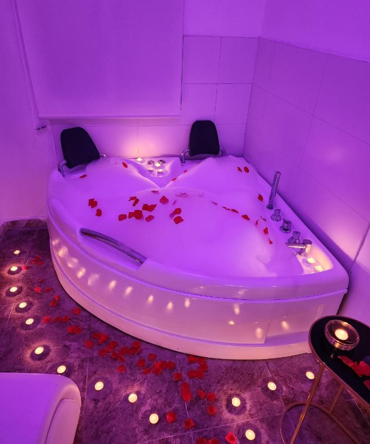 Apartamento Love Jacuzzi Lejlighed Cartagena Eksteriør billede