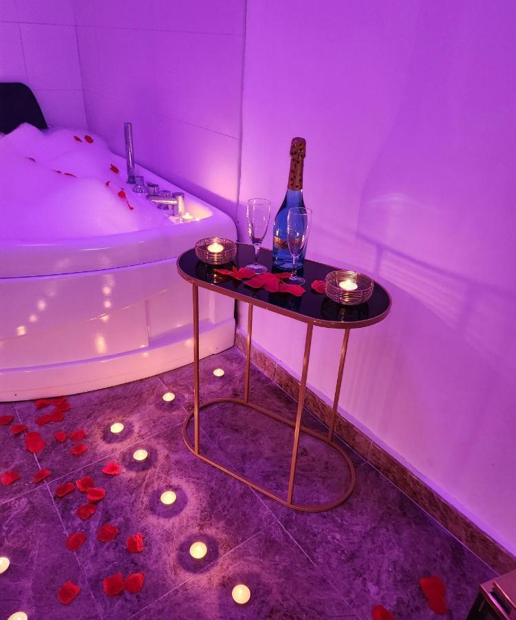 Apartamento Love Jacuzzi Lejlighed Cartagena Eksteriør billede